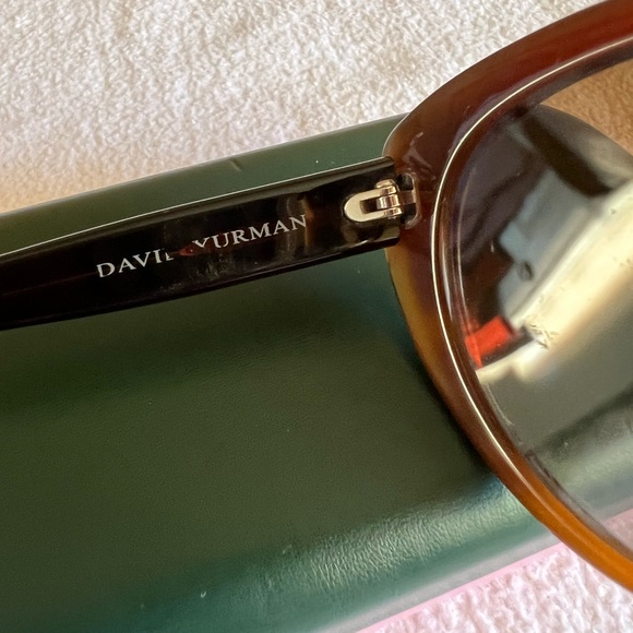 David Yurman  DY07902 polarized sunglasses - Picture 13 of 13